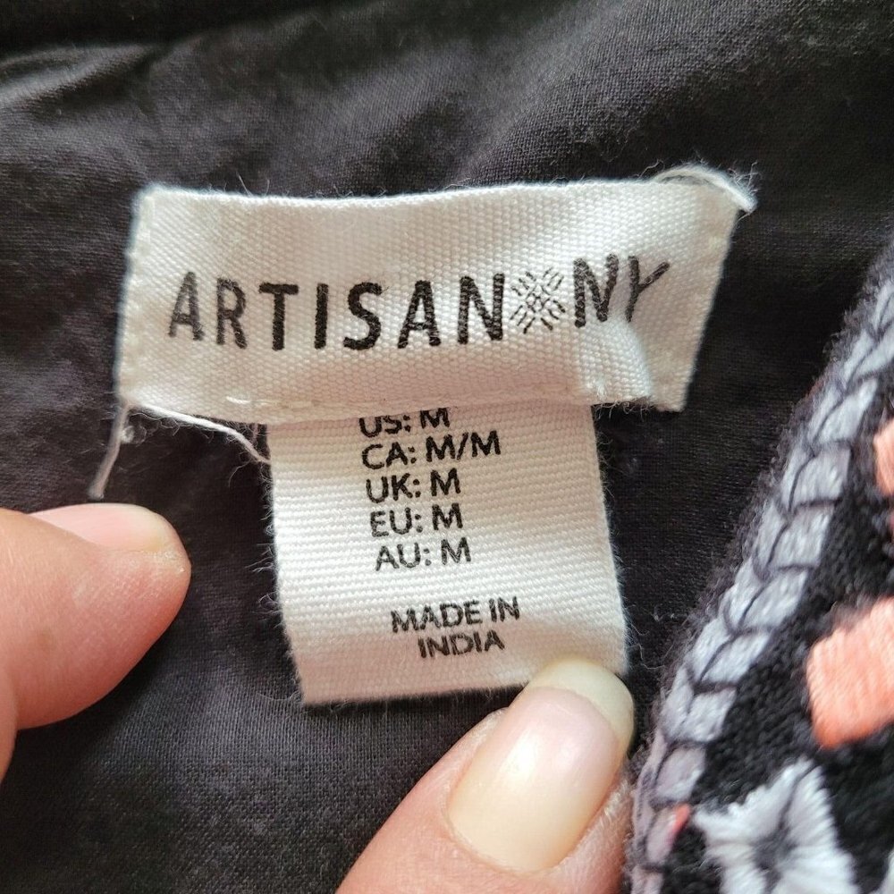 Artisan Ny Black Shift Dress Neon Embroidery Sz Med Simple Casual Comfortable - Picture 10 of 10